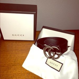 Authentic men’s Gucci belt